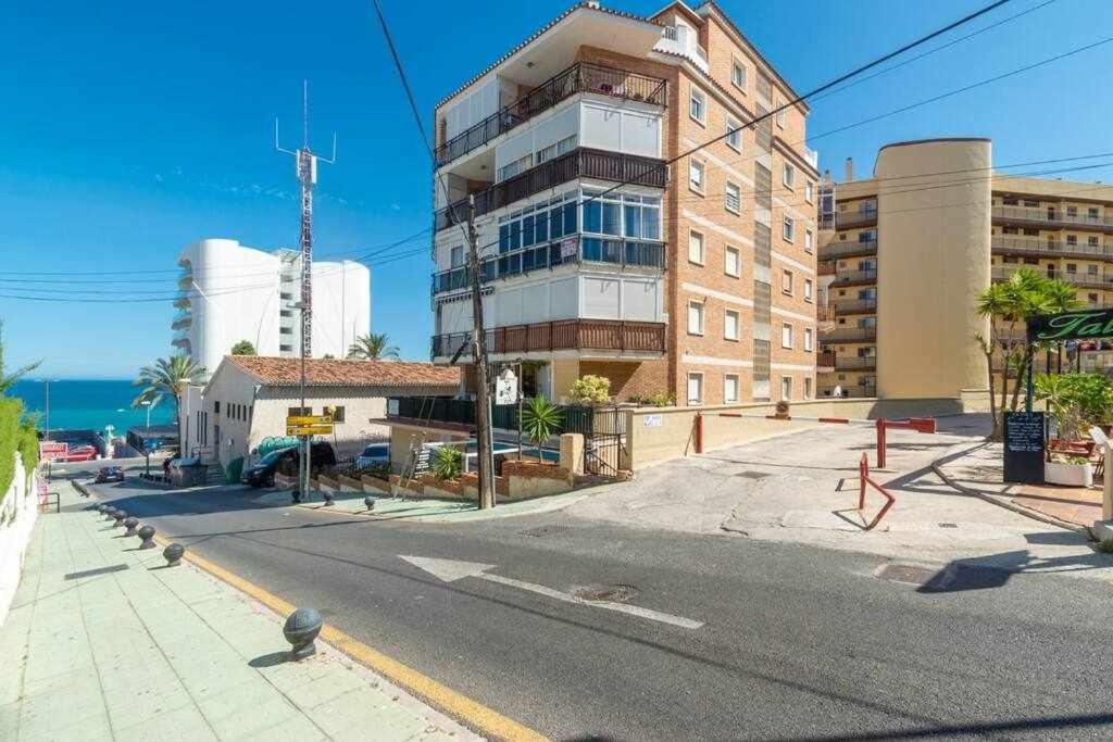 Santa Marta Al Lado De Los Servicios Y De La Playa Беналмадена Екстериор снимка